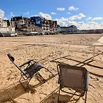 Maison Avec De - Et Gare A Pied