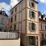 빌라 Maison Avec De - Et Gare A Pied *