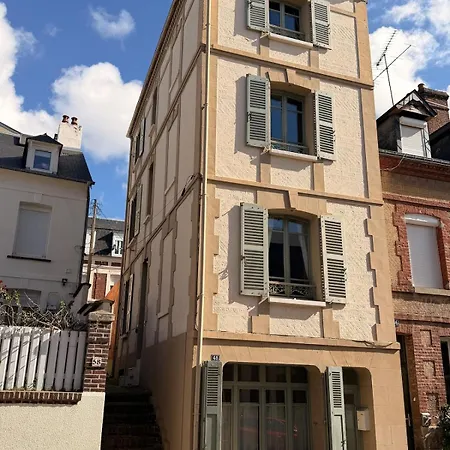 Maison Avec De - Et Gare A Pied * Trouville-sur-Mer