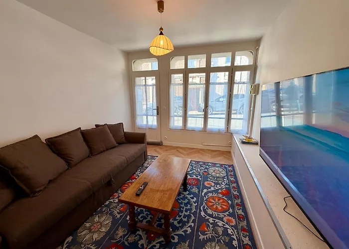 Maison Avec De - Et Gare A Pied Вилла