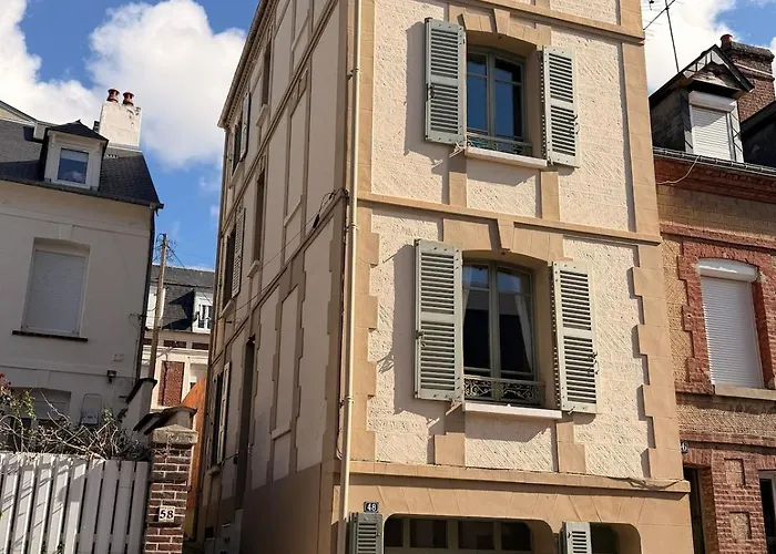 Maison Avec De - Et Gare A Pied * Трувиль-сюр-Мер